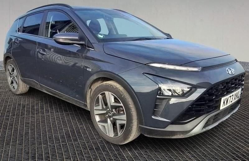 Used Hyundai Bayon Premium 120 HP (88 kW) 2024 Grey SUV