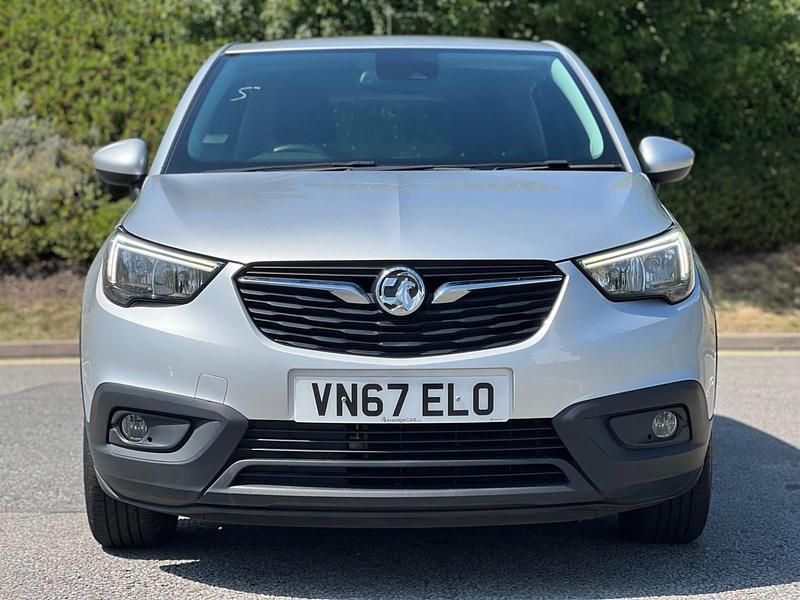 Used Vauxhall Crossland X 81 HP (59 kW) 2017 Silver SUV