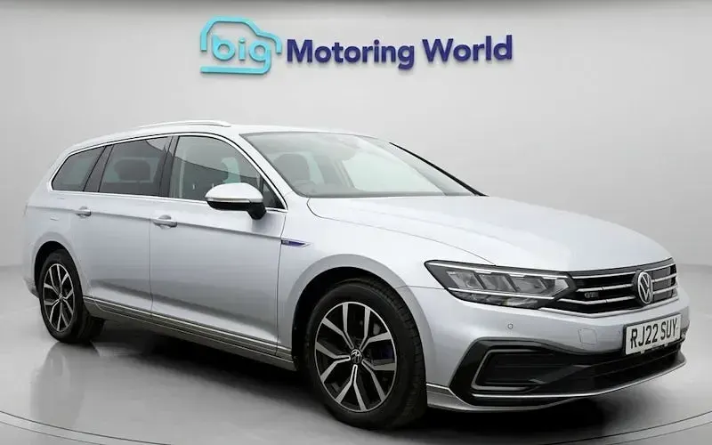 Used VW Passat GTE 218 HP (160 kW) 2022 Estate