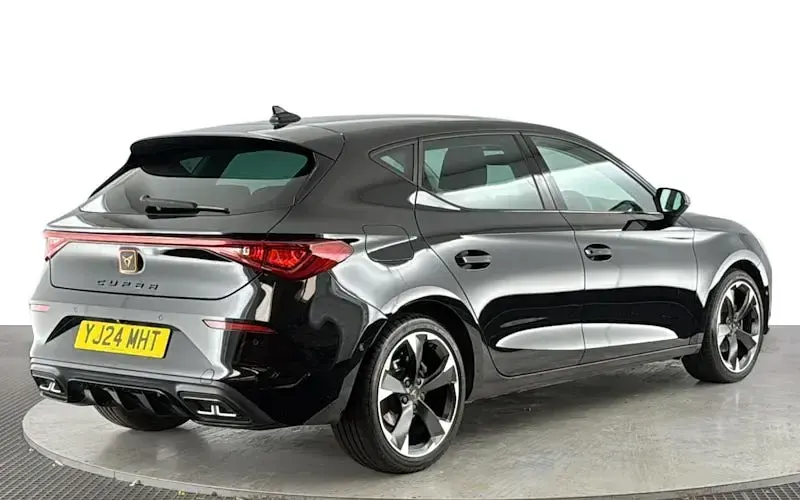 Used Cupra Leon 150 HP (110 kW) 2024 Black Hatchback