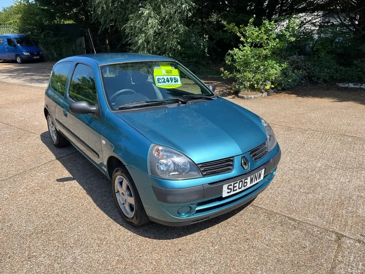 Used Renault Clio Campus 2006 Blue Hatchback