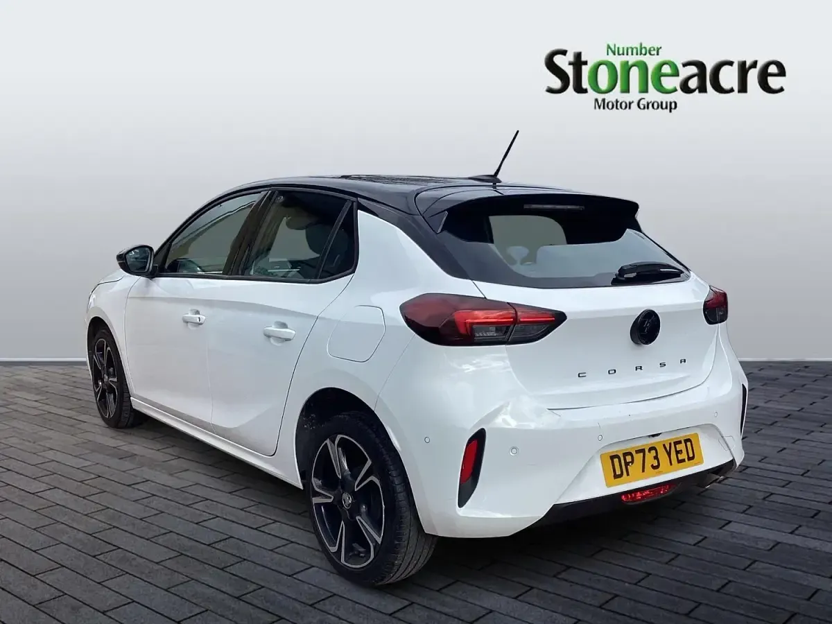 Used Vauxhall Corsa S 100 HP (73 kW) 2023 White Hatchback
