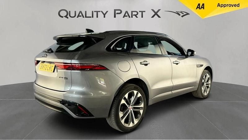 Usado Jaguar F-Pace R-Dynamic 404 HP (297 kW) 2022 Cinzento SUV