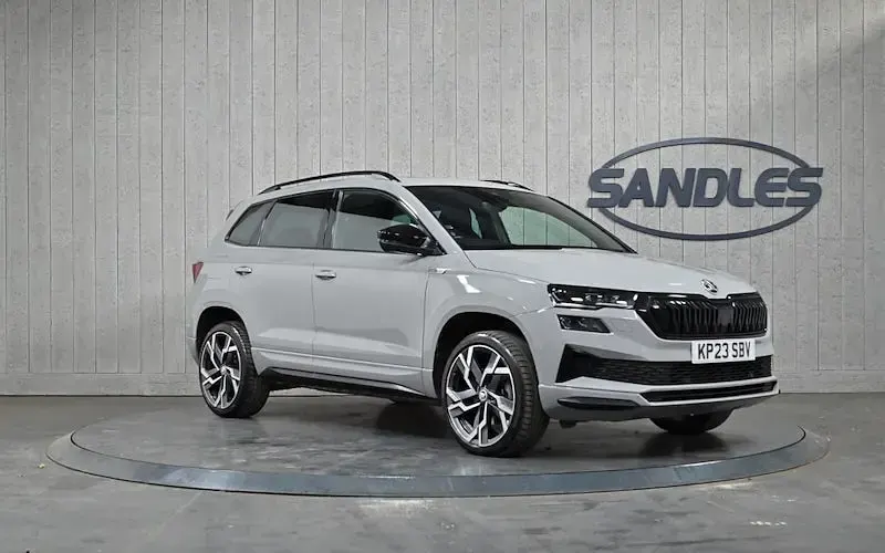 Usado Skoda Karoq SportLine 150 HP (110 kW) 2023 SUV