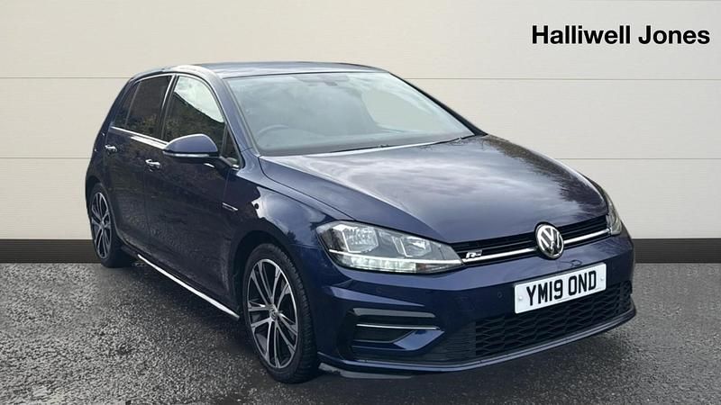 Blue Used 2019 VW Golf VII R-line Hatchback | £16,290 (Fair price) - Image 1/4