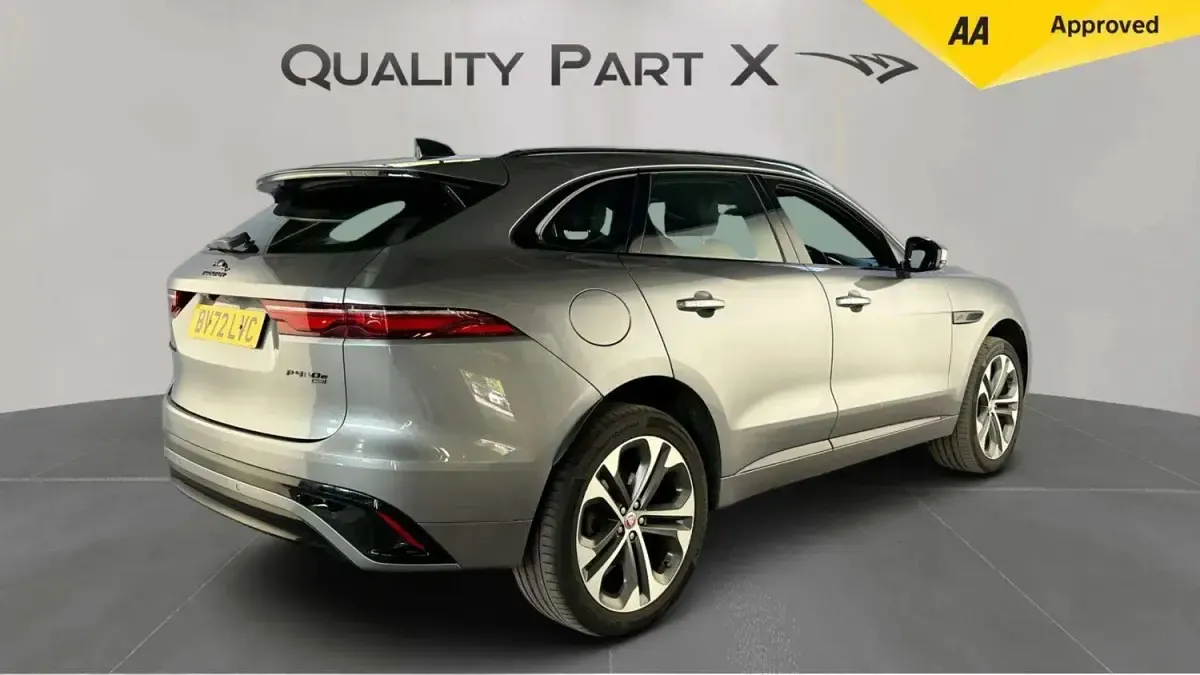 Used Jaguar F-Pace R-Dynamic 404 HP (297 kW) 2022 Grey SUV
