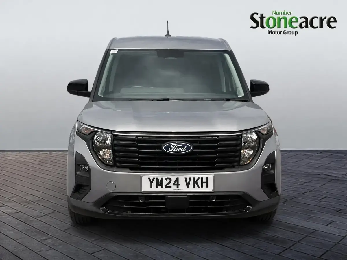 Used Ford Transit Courier Limited 125 HP (91 kW) 2024 Silver Van