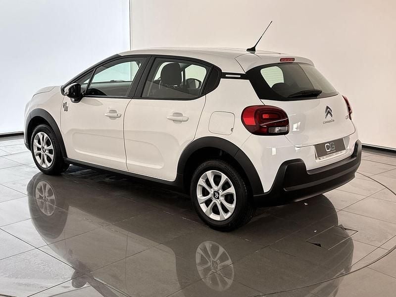 Used Citroën C3 PureTech 82 HP (60 kW) 2023 White Hatchback