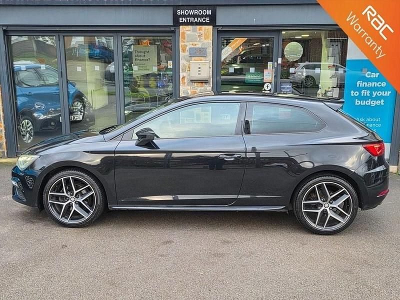 Used Seat Leon FR 125 HP (91 kW) 2017 Black Coupe