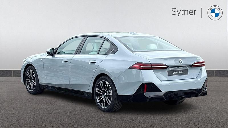 Used BMW 520 M Sport 205 HP (150 kW) 2025 Grey