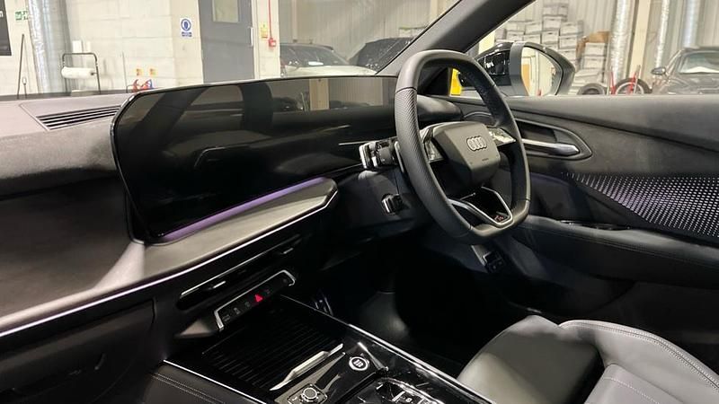 Used Audi Q3 Sportback Advanced 272 HP (200 kW) 2026 White SUV
