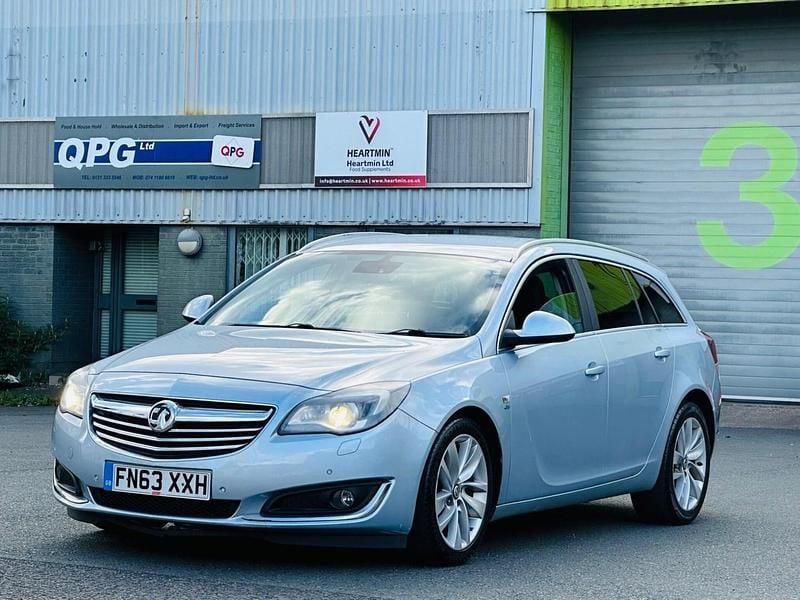 Used Vauxhall Insignia Elite 2013 Silver Estate