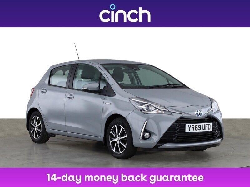 Grey Used 2019 Toyota Yaris Hybrid Hatchback | £12,459 (Good price) - Image 1/3