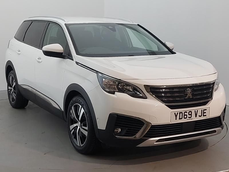 White Used 2019 Peugeot 5008 Allure SUV | £17,498 (Fair price) - Image 1/4