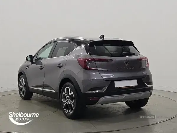 Used Renault Captur Techno 143 HP (105 kW) 2023 Metallic  oyster grey  SUV
