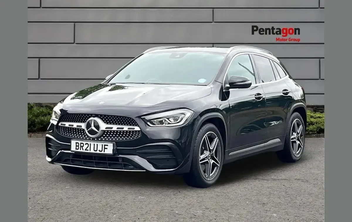 Used Mercedes GLA200 AMG line 150 HP (110 kW) 2021 Black SUV