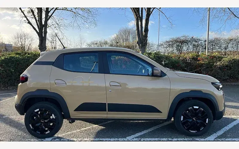 Used Dacia Spring Extreme 47 kW (65 HP) 2026 Hatchback
