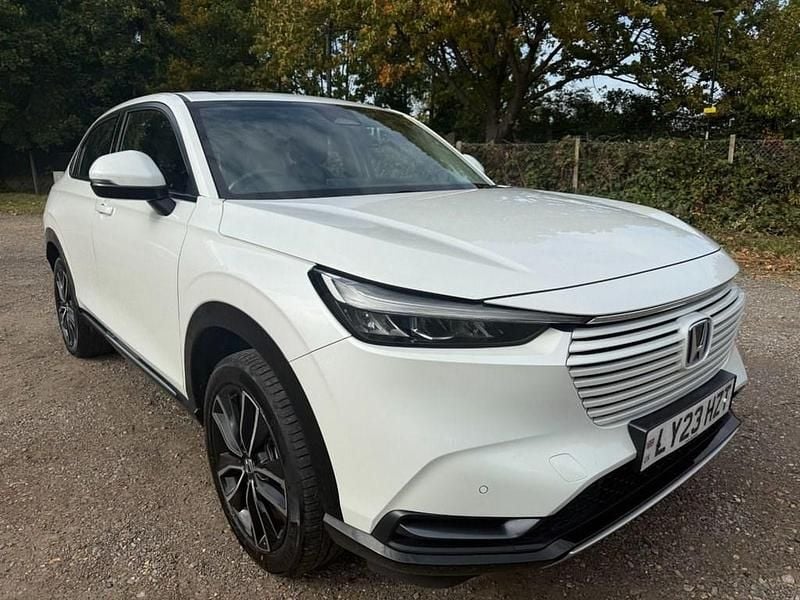 Used Honda HR-V Advance 131 HP (96 kW) 2023 White SUV