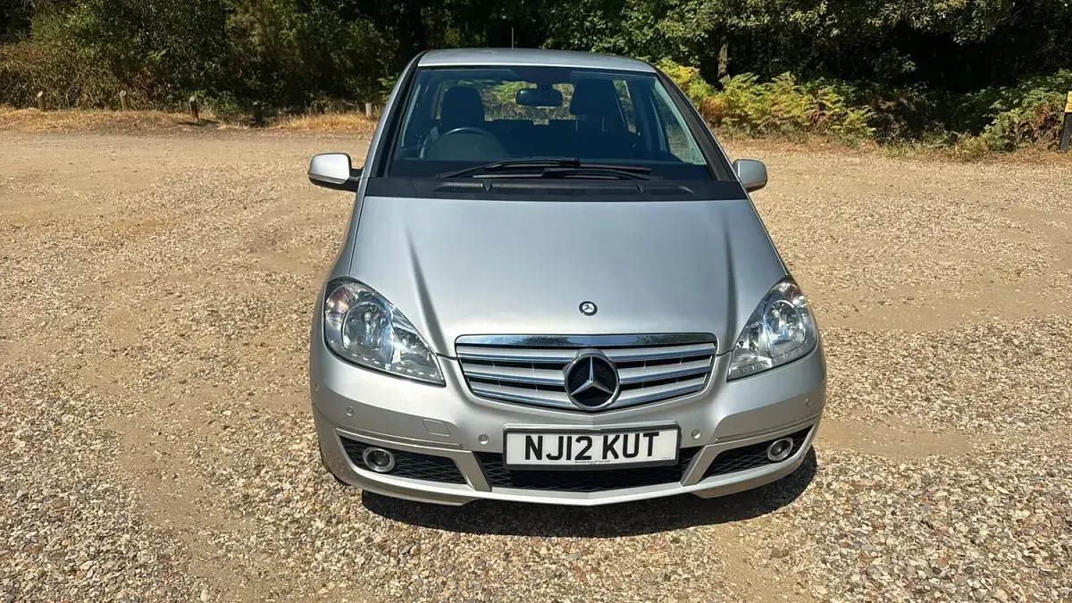 Used Mercedes A180 Avantgarde 2012 Silver Hatchback
