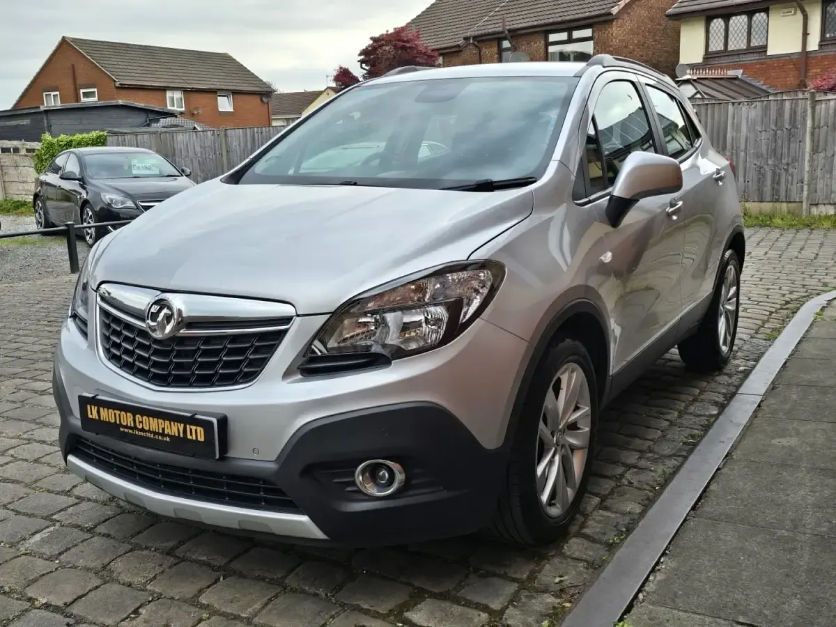 Second-hand Vauxhall Mokka 140 CP (102 kW) 2016 Argintiu SUV