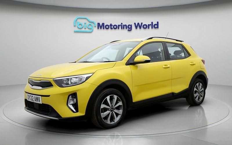 Second-hand Kia Stonic 101 CP (74 kW) 2024 SUV