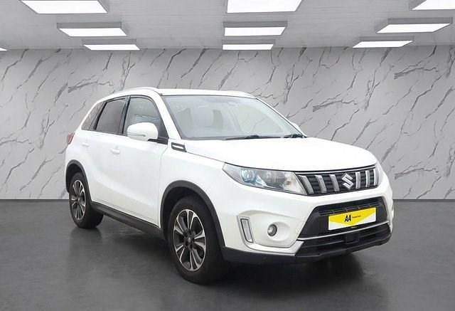 Used Suzuki Vitara SZ5 140 HP (102 kW) 2019 White SUV