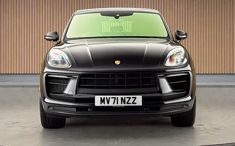 Used Porsche Macan 379 HP (278 kW) 2025 SUV