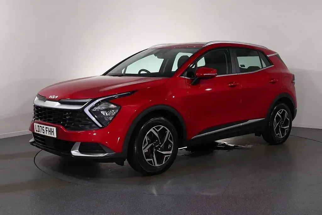 Used Kia Sportage 2025 Red SUV