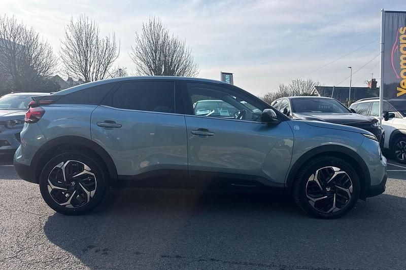 Used Citroën C4 PureTech 128 HP (94 kW) 2023 Blue SUV