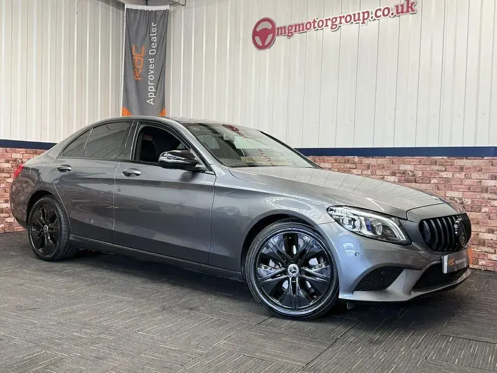 Used Mercedes C200 Premium 198 HP (145 kW) 2020 Grey Sedan