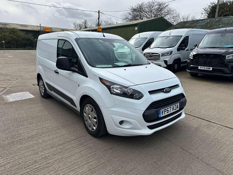 Used Ford Transit Connect Trend 100 HP (73 kW) 2017 White MPV