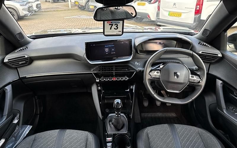 Used Peugeot 2008 Allure 131 HP (96 kW) 2024 Black SUV