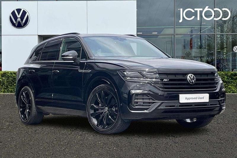 Black Used 2021 VW Touareg Black Edition SUV | £37,395 (Fair price) - Image 1/4