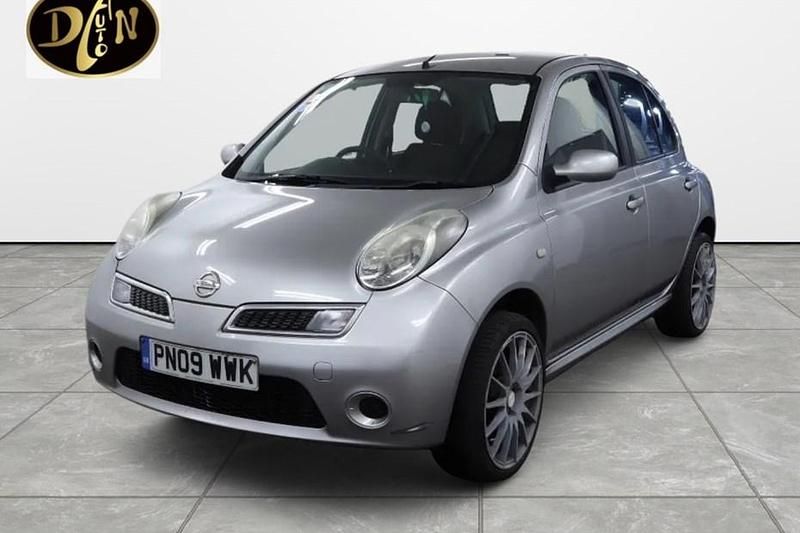 Usado Nissan Micra Acenta 79 HP (58 kW) 2009 Prateado Citadino
