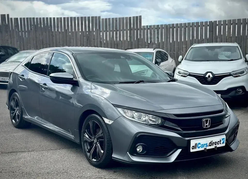 Used Honda Civic SR 129 HP (94 kW) 2018 Grey Hatchback