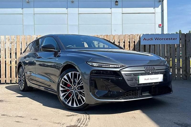 Daytona grey Used 2025 Audi A6 e-tron Performance Estate | £58,990 (Super price) - Image 1/4