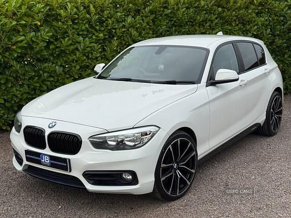 White Used 2016 BMW 118 Sport Line Hatchback | £8,650 (Fair price) - Image 1/4