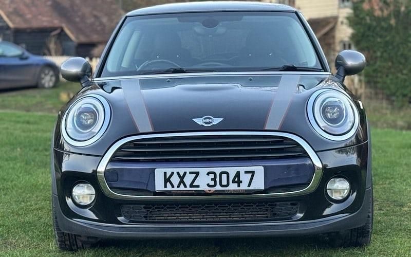 Used Mini Cooper Hatch 136 HP (100 kW) 2017 Black Hatchback