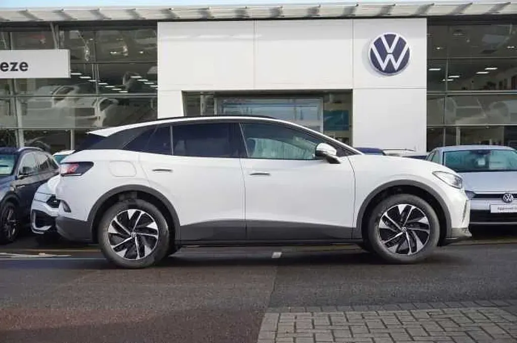 Nouă VW ID.4 210 kW (286 CP) 2026 SUV