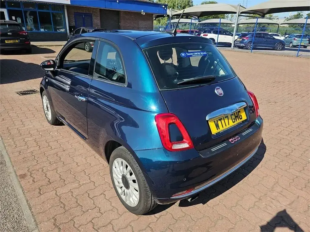 Used Fiat 500 Lounge 69 HP (50 kW) 2017 Blue Hatchback