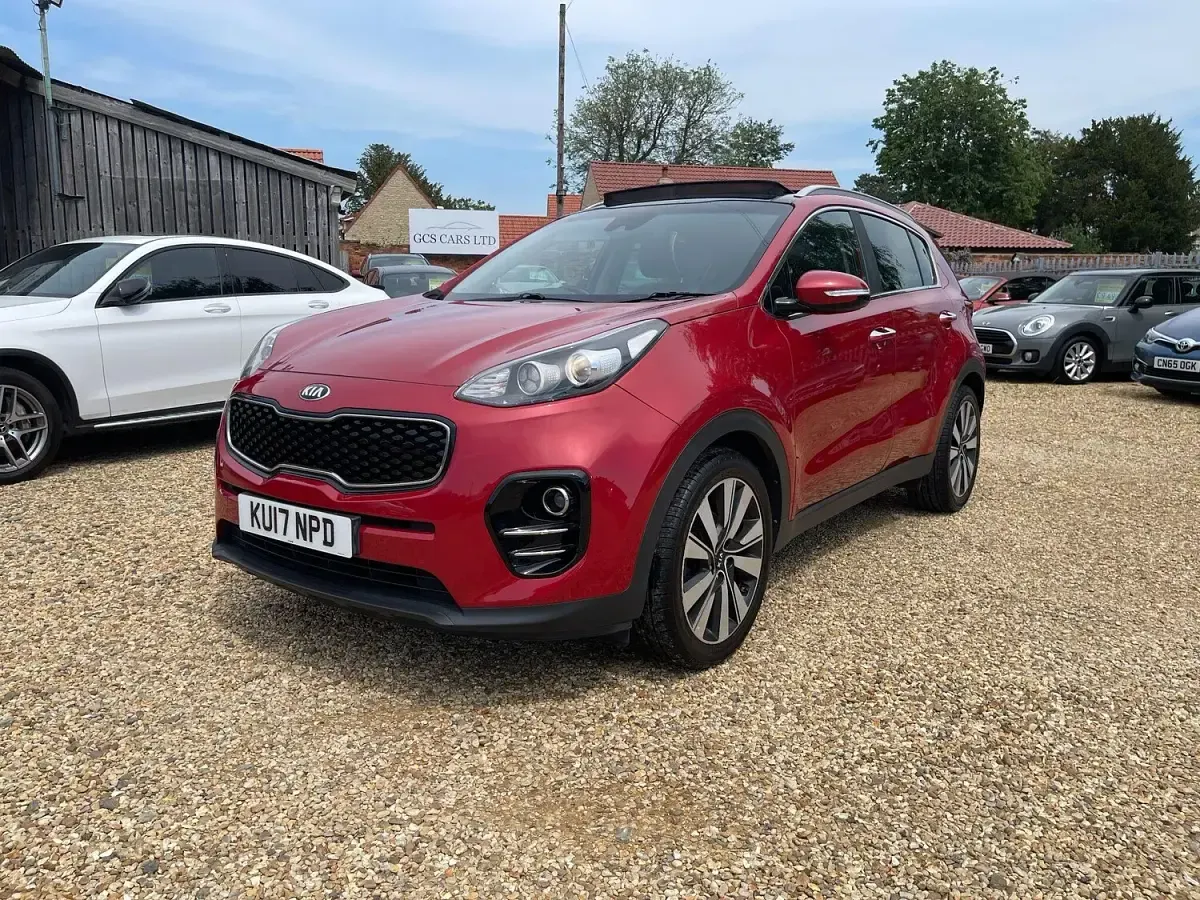 Used Kia Sportage 139 HP (102 kW) 2017 Red SUV