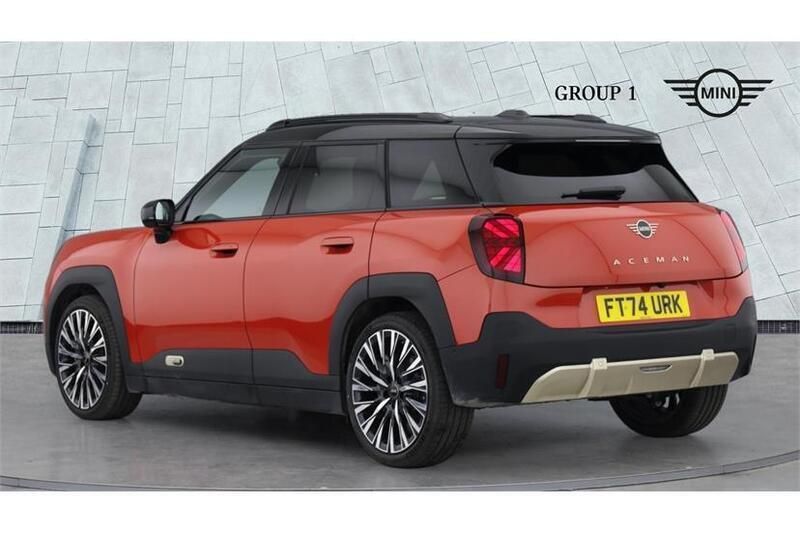 Used Mini Aceman Exclusive 135 kW (184 HP) 2025 Rebel red SUV