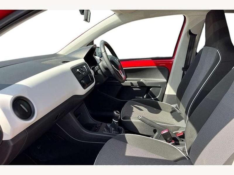 Begagnad Seat Mii Design 60 HK (44 kW) 2018 Röd Halvkombi