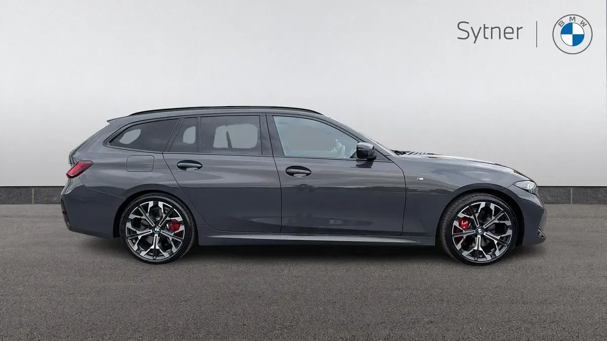 New BMW 320 M Sport 181 HP (133 kW) 2026 Grey Estate