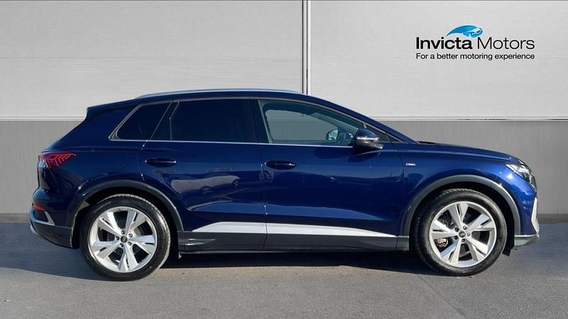 Used Audi Q4 e-tron S-Line 210 kW (286 HP) 2024 Blue SUV
