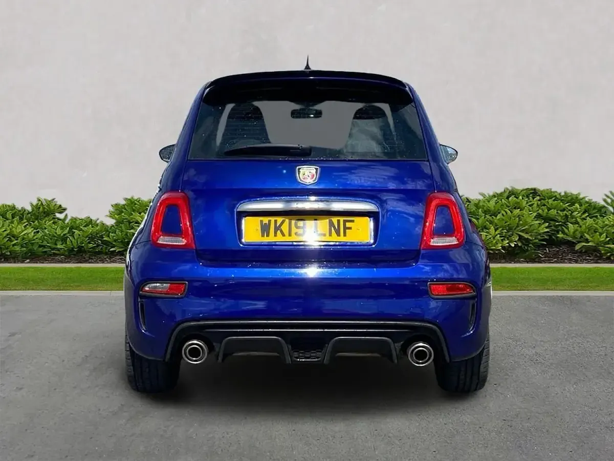 Used Abarth 595 145 HP (106 kW) 2019 Blue Hatchback