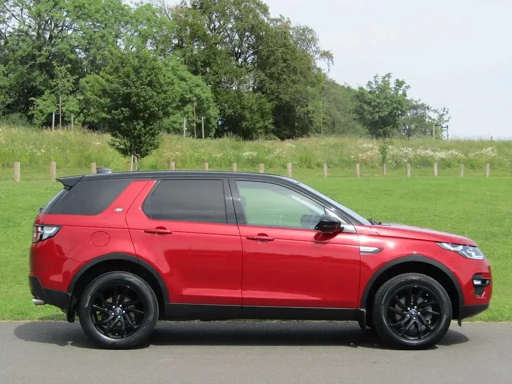 Used Land Rover Discovery Sport SE 2019 Red SUV