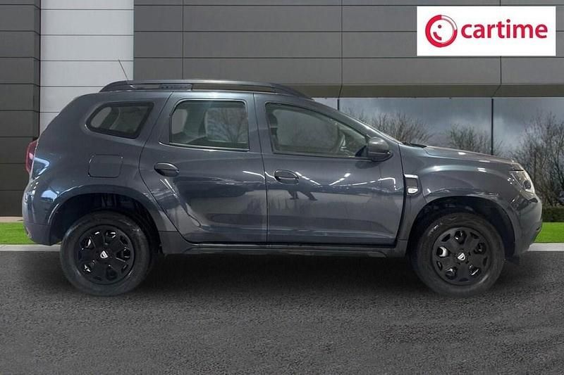 Used Dacia Duster Essentiel 100 HP (73 kW) 2021 Grey Hatchback