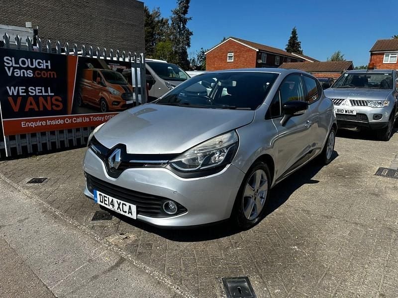 Used Renault Clio IV Dynamique 2014 Silver Hatchback