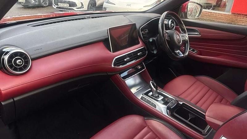 Used MG HS Exclusive 258 HP (189 kW) 2021 Red SUV